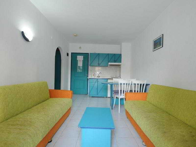 Golden Orange Aparthotel